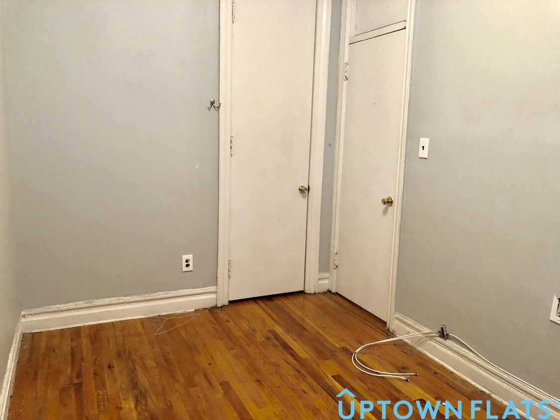 Foto del edificio - 831 Nostrand Ave