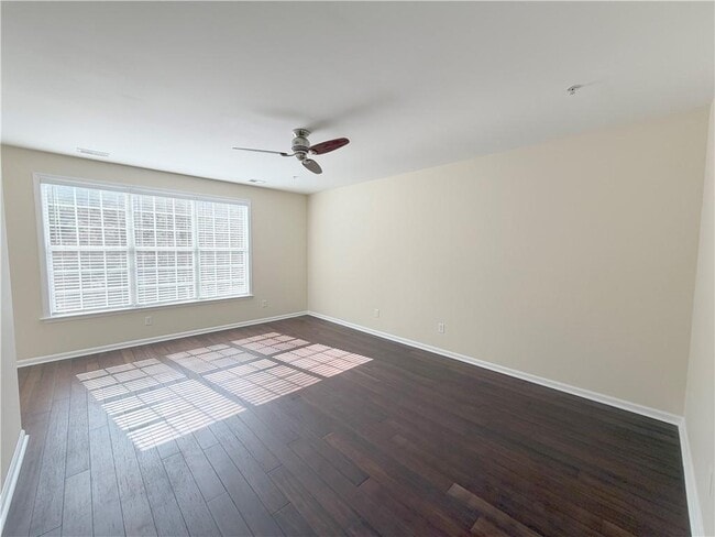 Foto del edificio - 4680 Creekside Villas Way