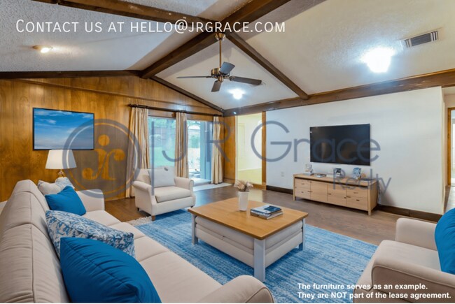 Building Photo - 115 Ridgecrest Cir