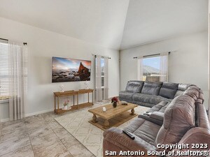 Foto del edificio - 368 Walnut Creek