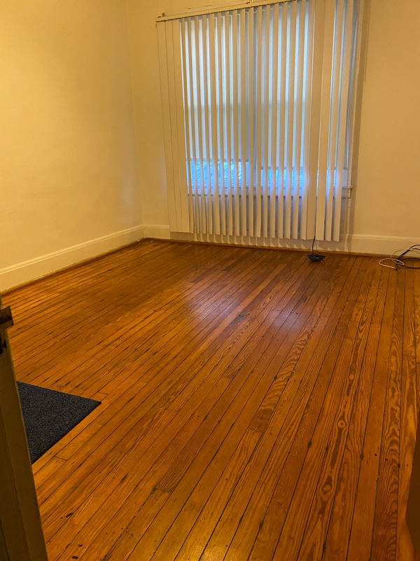 Building Photo - 3123 Windsor Ave