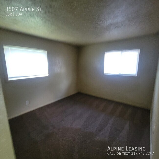 Building Photo - 3507 Apple St