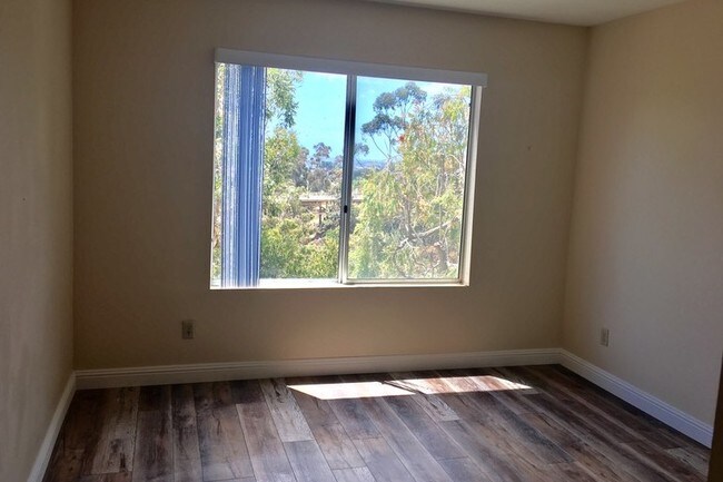 Bedroom 2 - 2825 Third Ave