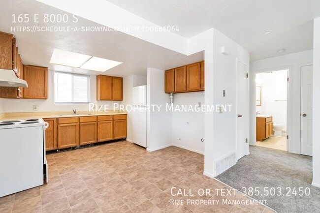 Photo - 165 E 8000 S Apartment