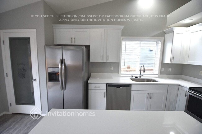 Building Photo - 14801 87th Ave E