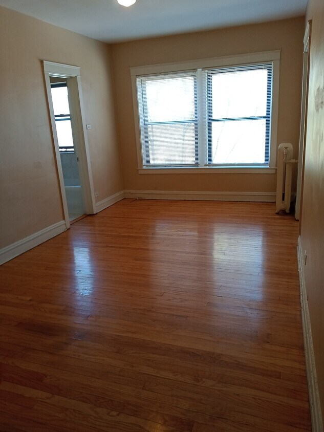 Primary Photo - 138 E 155th St