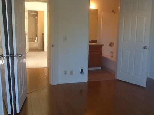 BEDROOM - 11482 Moorpark St