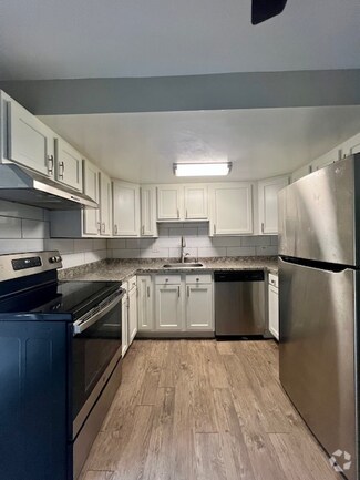 Building Photo - 10760 W 8th Ave