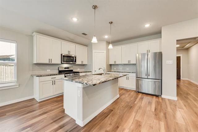 Foto del edificio - 1200 Kanata Ct