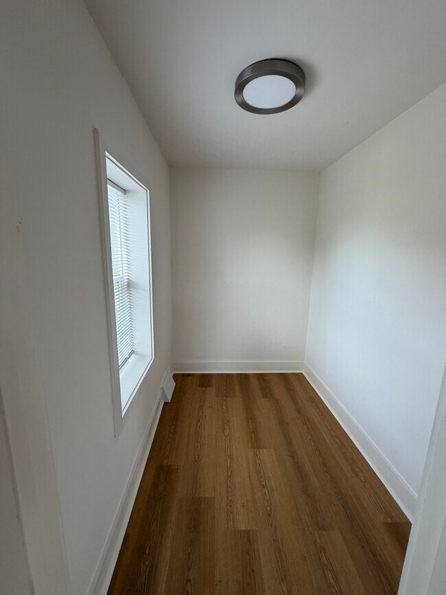Foto del edificio - 2455 Harlan St