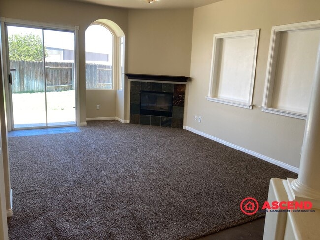Foto del edificio - Charming 3-Bedroom Home!