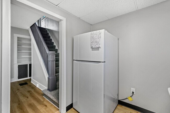 Building Photo - SECURE your spot TODAY and ENJOY $500 OFF ...