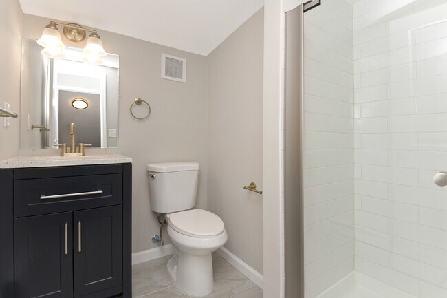 Foto del edificio - 233 Milltown Rd