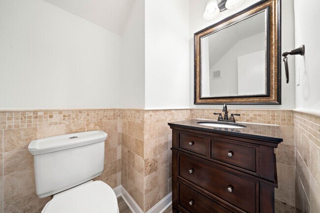 Foto del edificio - 6434 Burgoyne Rd