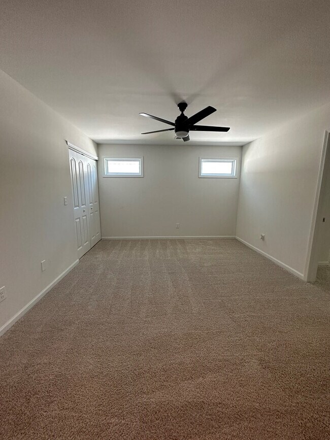 Foto del edificio - 1853 Ruger Dr