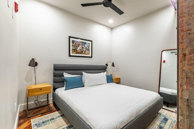 Foto del edificio - 315 Girod St