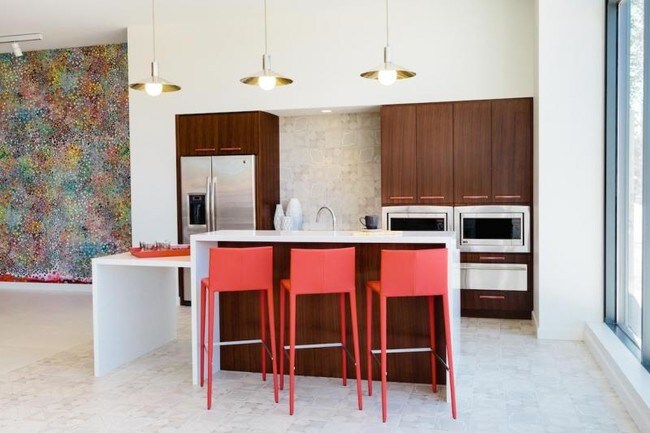 Building Photo - 199 N Harvard St