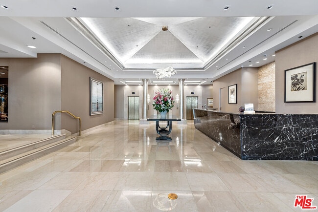 Foto del edificio - 10724 Wilshire Blvd