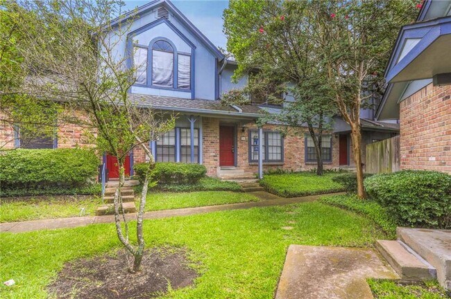 Building Photo - 1411 Gracy Farms Ln