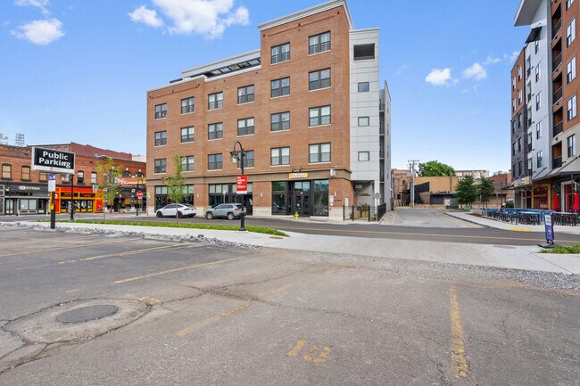 Foto del edificio - 115 Willow Ave