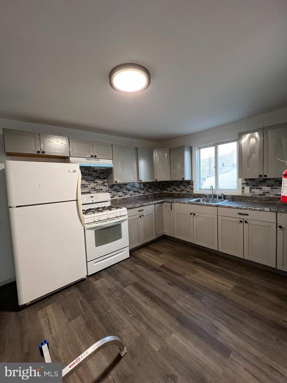 Building Photo - 62 Smallwood Pl