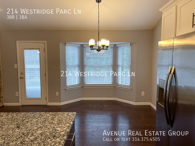 Building Photo - 214 Westridge Parc Ln