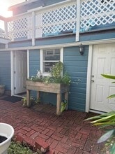 Building Photo - 2605 Avenue O 1/2