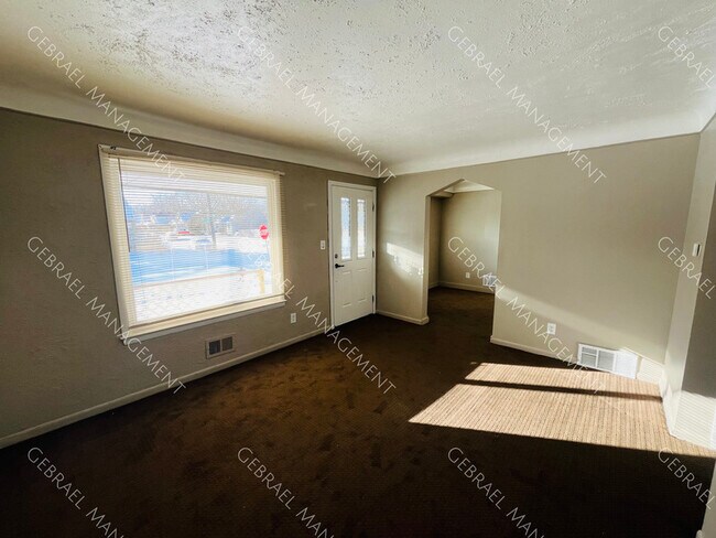 Foto del edificio - 19342 Verona St