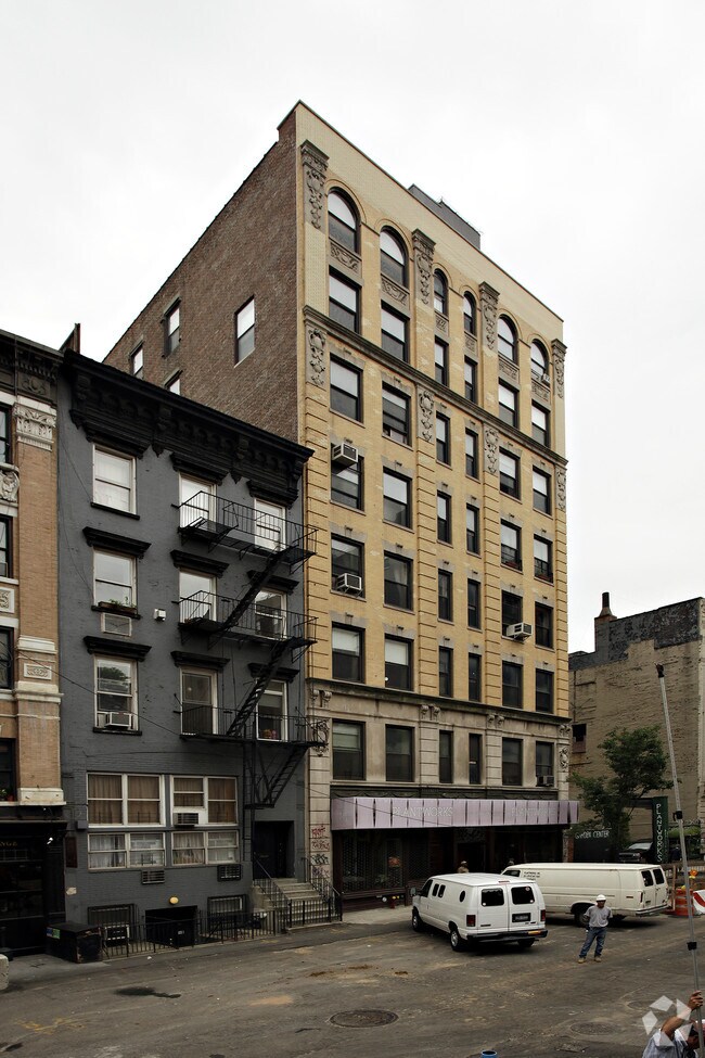 Primary Photo - 28-30 E 4th St