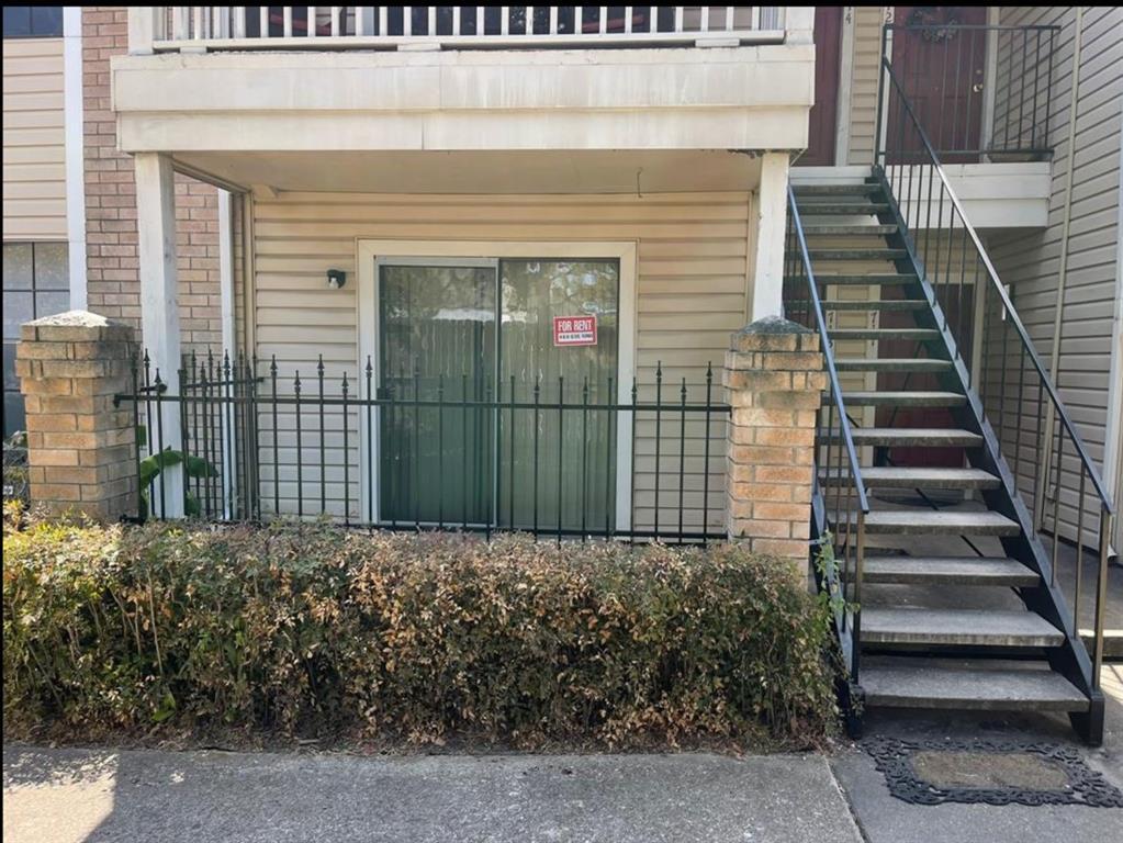 Primary Photo - 2750 Holly Hall St