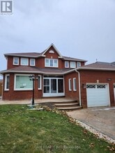 Building Photo - 1721 Village View Pl