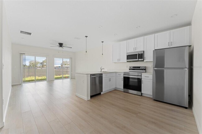 Foto del edificio - 2545 Slim Haywood Ave