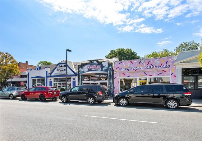 Building Photo - 2902 Idlewood Ave