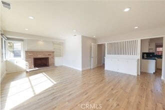 Building Photo - 440 Cress St