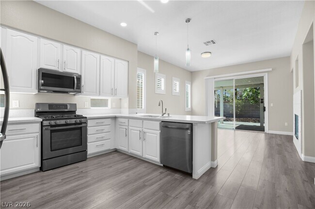 Foto del edificio - 10137 Snow Crest Pl