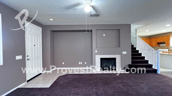 Foto del edificio - 15649 Deep Canyon Ln