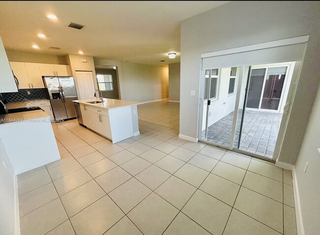 Foto del edificio - 16740 SW 290th Ln