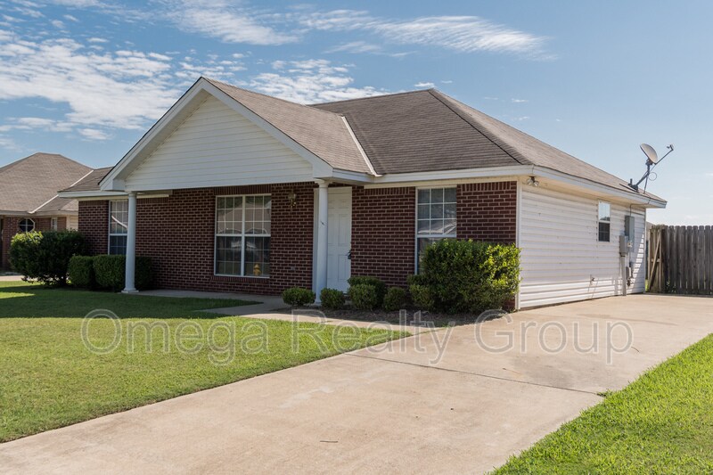 Primary Photo - 361 McDonald Dr