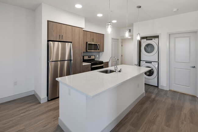 Building Photo - Alivia Townhomes