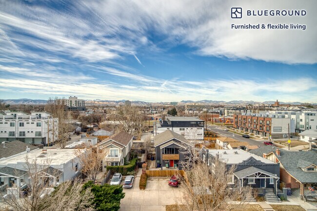 Foto del edificio - 1586 Hooker St