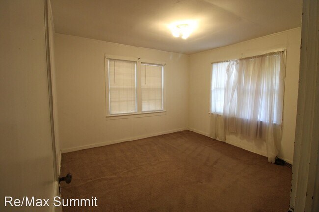 Foto del edificio - 4 br, 1 bath House - 812 S. Main Street