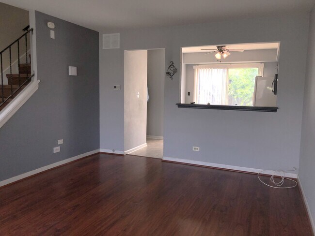 Building Photo - 1784 DeForest Ln