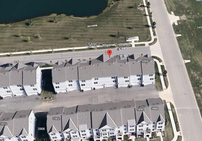 Foto del edificio - 5895 Canyon Creek Dr