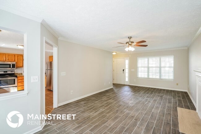 Building Photo - 1732 Aaronwood Dr
