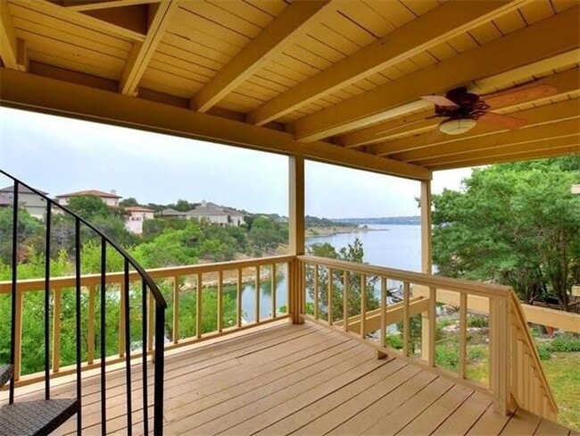 Building Photo - 525 Venture Blvd S