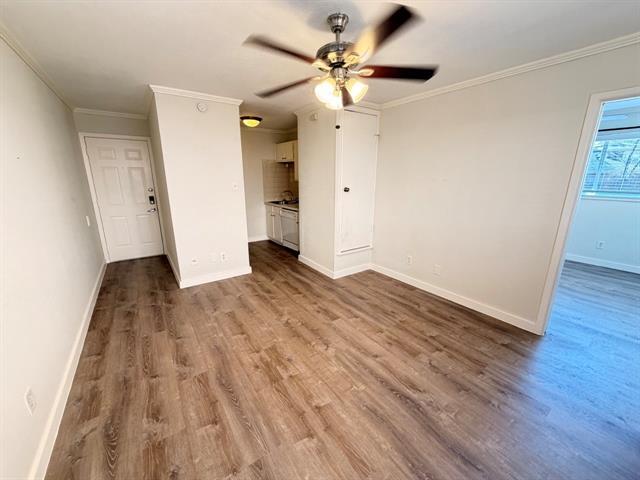 Foto del edificio - 4115 Douglas Ave