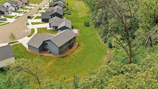 Building Photo - Beautiful Single Family Home for Rent