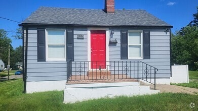 Building Photo - 3605 SW 9th St