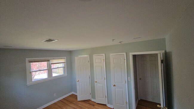 Foto del edificio - 2505 McKenzie Rd