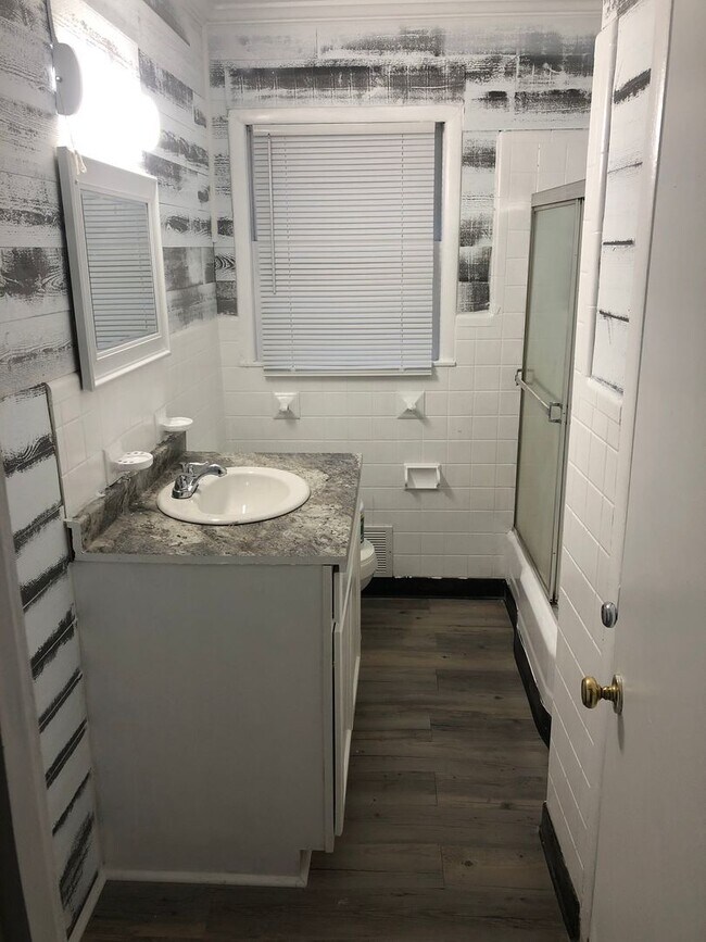 Foto del edificio - 1023 Cynthia Crescent